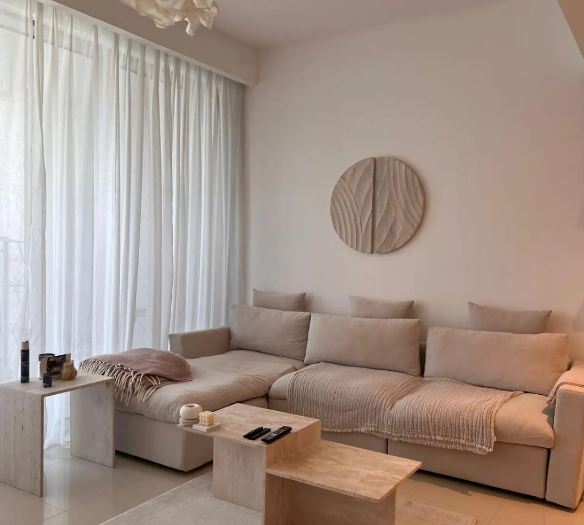 Awesome 1 Bedroom In 17 Icon Bay Dubai